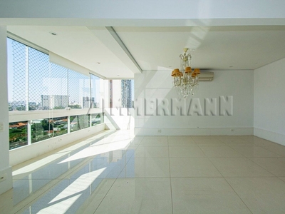 Apartamento à venda em Campo Belo com 260 m², 4 quartos, 3 suítes, 4 vagas