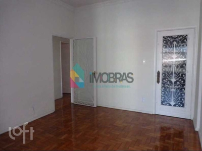 Apartamento à venda em Centro com 94 m², 3 quartos