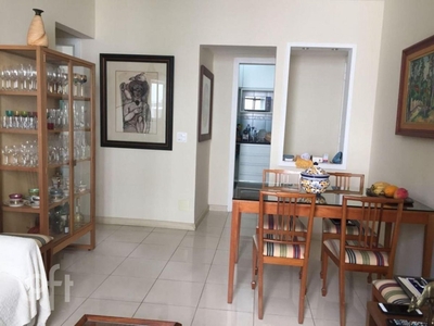Apartamento à venda em Lagoa com 68 m², 2 quartos, 1 vaga