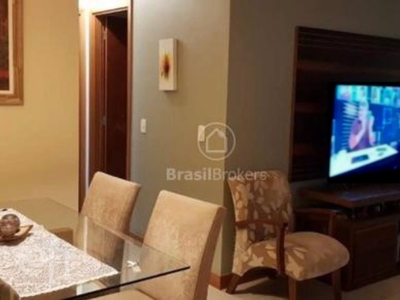 Apartamento à venda em Recreio dos Bandeirantes com 70 m², 2 quartos, 1 suíte, 1 vaga