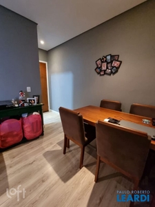 Apartamento à venda em Santo Amaro com 51 m², 2 quartos, 1 suíte, 1 vaga