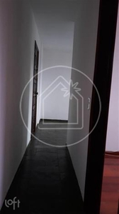 Apartamento à venda em Taquara com 43 m², 2 quartos, 2 vagas
