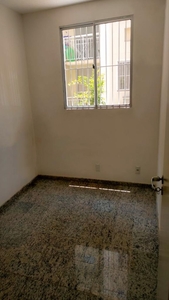 Apartamento à venda em Taquara com 46 m², 2 quartos