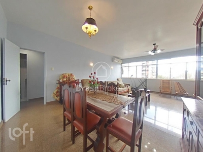 Apartamento à venda em Tijuca com 167 m², 4 quartos, 1 suíte, 2 vagas