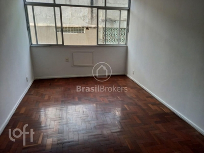 Apartamento à venda em Tijuca com 65 m², 2 quartos, 1 vaga