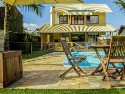 CASA ALTO PADRÃO COM PISCINA,E ÓTIMA ÁREA DE LAZER P/ FAMÍLIA E AMIGOS