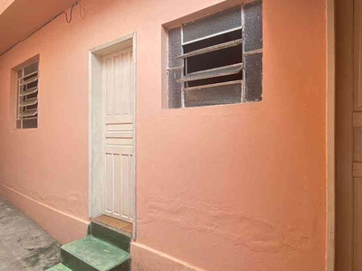 Casa com 1 quarto para alugar no bairro São Geraldo, 50m²