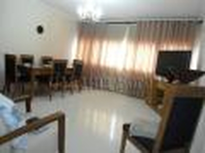 Apartamento 2 dormitorios c dependencia Completa Gonzaga Santos sp