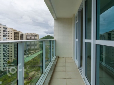 Apartamento à venda em Barra da Tijuca com 77 m², 2 quartos, 2 suítes, 1 vaga