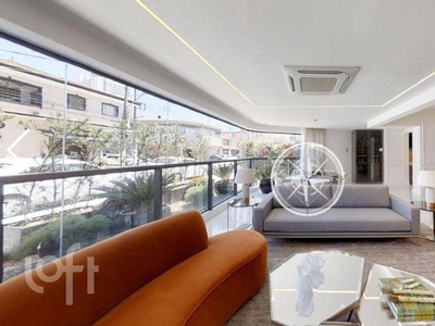 Apartamento à venda em Santo Amaro com 134 m², 3 quartos, 1 suíte, 2 vagas