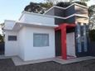 Casa para financiamento no bairro Quinta dos AÃ§orianos