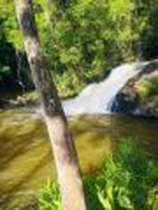 Com metragem de 800m? e 5km Da cachoeira