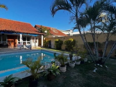 Casa a venda com 3 quartos, nas palmeiras, cabo frio. r$ 720 mil