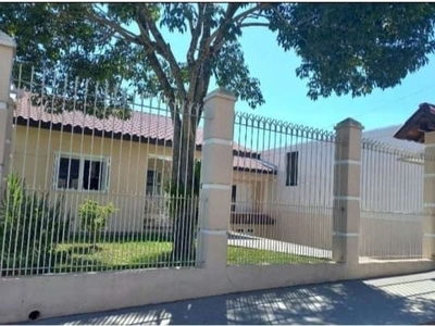 Casa com 3 quartos à venda na avenida antônio andrighetti, santa fé, caxias do sul por r$ 680.000