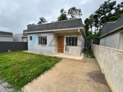 Excelentes casas em condomínio com 03 dormitórios no parque embu em colombo por r$245.000,00