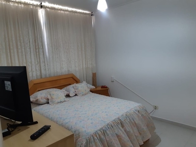 Apartamento para venda possui 59 metros quadrados com 1 quarto em Itararé - São Vicente -