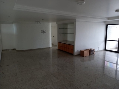 Apartamento para venda tem 220 metros quadrados com 4 quartos em Boa Viagem - Recife - Per