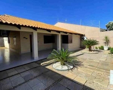 Casa para venda tem 125 metros quadrados com 3 quartos em Porto Canoa - Serra - Es