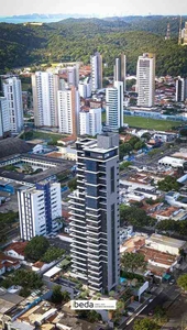 Apartamento com 4 quartos à venda no bairro Petrópolis, 235m²