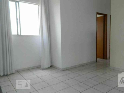 Apartamento com 3 quartos à venda no bairro Vila Clóris, 79m²