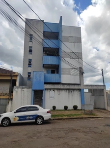 Alugo apartamento