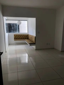 Alugo Apartamento no coração da ponta verde.