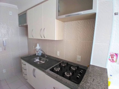 Apartamento com 2 Quartos e 1 banheiro para Alugar, 60 m² por R$ 1.250/Mês
