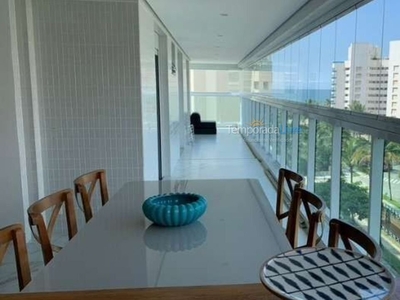 Apartamento com Ampla Varanda Gourmet Integrada, com Vista pro Mar!