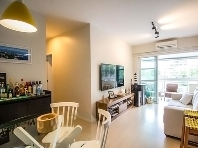 Apartamento em Barra da Tijuca, Rio de Janeiro/RJ de 68m² 2 quartos à venda por R$ 689.000,00