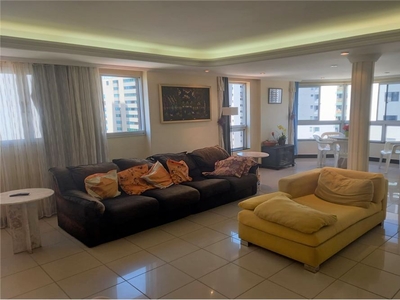 Apartamento em Boa Viagem, Recife/PE de 168m² 4 quartos para locação R$ 6.500,00/mes