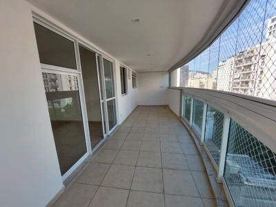 Apartamento em Botafogo, Rio de Janeiro/RJ de 110m² 3 quartos para locação R$ 5.500,00/mes