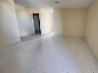 Apartamento em Indianópolis, Caruaru/PE de 90m² 3 quartos para locação R$ 800,00/mes