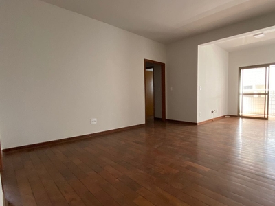 Apartamento em Residencial Baldassari, Franca/SP de 100m² 3 quartos à venda por R$ 244.000,00