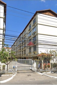 Apartamento em Santa Catarina, São Gonçalo/RJ de 58m² 2 quartos à venda por R$ 239.000,00