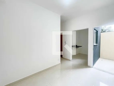 Apartamento para Aluguel - Água Fria, 2 Quartos, 54 m2