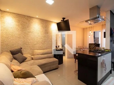 Apartamento para Aluguel - Jaguaribe, 2 Quartos, 60 m2