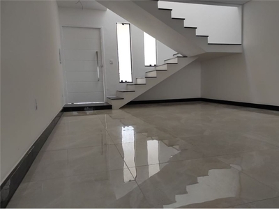 Casa em Aeroporto, Juiz de Fora/MG de 135m² 3 quartos à venda por R$ 594.000,00