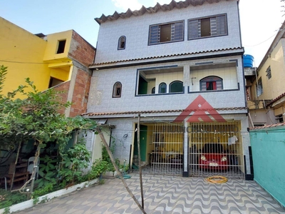 Casa em Itaúna, São Gonçalo/RJ de 150m² 2 quartos à venda por R$ 299.000,00