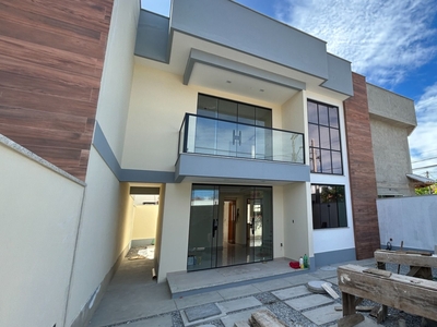 Casa em Novo Rio Das Ostras, Rio das Ostras/RJ de 100m² 2 quartos à venda por R$ 549.000,01
