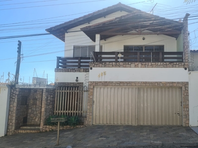 Casa em Residencial Paraíso, Franca/SP de 246m² 4 quartos à venda por R$ 889.000,00