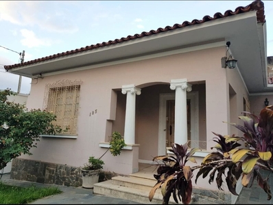 Casa em Santa Tereza, Belo Horizonte/MG de 120m² 4 quartos para locação R$ 4.100,00/mes