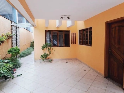 Casa para locação em concomínio fechado no Planalto/SBC- 3 Dorms, cozinha planejada, área