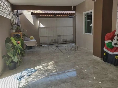 Casa Sobrado - Jardim Morumbi - 200m²