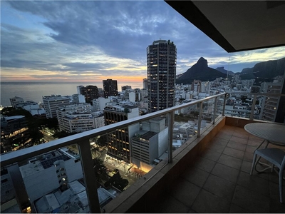 Flat em Leblon, Rio de Janeiro/RJ de 80m² 2 quartos à venda por R$ 1.999.000,00