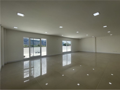 Ponto em Recreio dos Bandeirantes, Rio de Janeiro/RJ de 115m² para locação R$ 7.000,00/mes