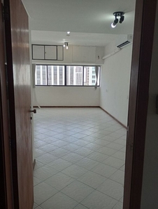 Sala em Caminho das Árvores, Salvador/BA de 27m² para locação R$ 900,00/mes