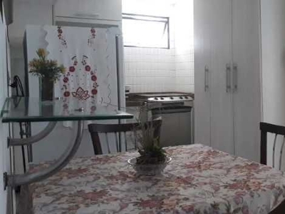 Apartamento a uma quadra da praia, pertinho do Busto de Tamandaré, uma excelente localização