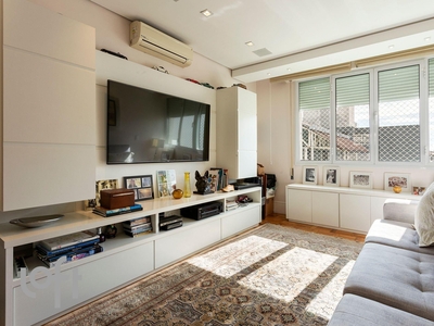 Apartamento à venda em Higienópolis com 200 m², 3 quartos, 2 suítes, 2 vagas