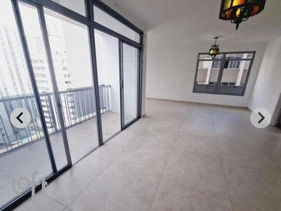 Apartamento à venda em Santa Cecília com 230 m², 3 quartos, 1 suíte, 2 vagas