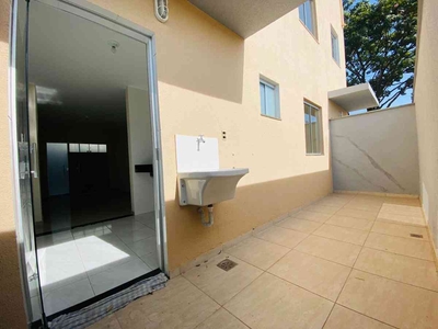 Apartamento com 2 quartos à venda no bairro Candelária, 82m²